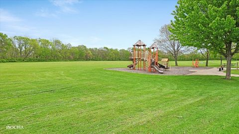 Tiny photo for 2727 Old Woods Trail #2727, Plainfield, IL 60586 (MLS # 12632400)