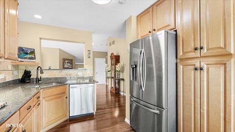 Tiny photo for 2727 Old Woods Trail #2727, Plainfield, IL 60586 (MLS # 12632400)