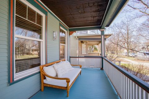 Tiny photo for 108 Wesley Avenue, Oak Park, IL 60302 (MLS # 12600520)