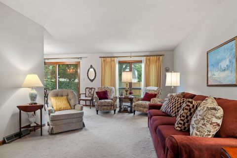 Tiny photo for 927 Putnam Drive, Lockport, IL 60441 (MLS # 12460065)
