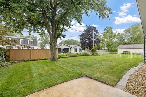Tiny photo for 927 Putnam Drive, Lockport, IL 60441 (MLS # 12460065)