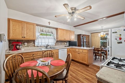 Tiny photo for 927 Putnam Drive, Lockport, IL 60441 (MLS # 12460065)