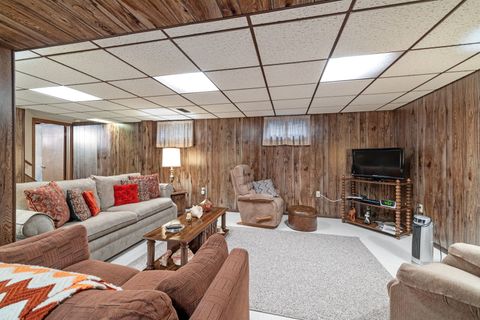 Tiny photo for 927 Putnam Drive, Lockport, IL 60441 (MLS # 12460065)