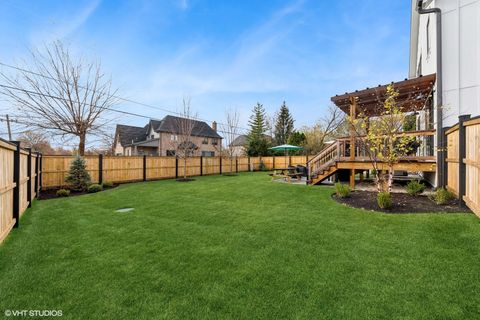 Tiny photo for 2411 Woodlawn Road, Northbrook, IL 60062 (MLS # 12373997)