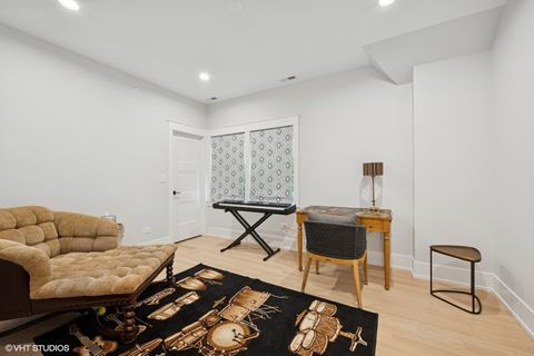 Tiny photo for 2411 Woodlawn Road, Northbrook, IL 60062 (MLS # 12373997)