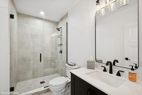 Tiny photo for 2411 Woodlawn Road, Northbrook, IL 60062 (MLS # 12373997)