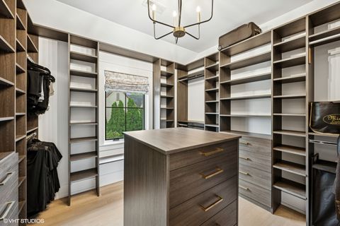 Tiny photo for 2411 Woodlawn Road, Northbrook, IL 60062 (MLS # 12373997)