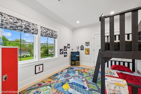 Tiny photo for 2411 Woodlawn Road, Northbrook, IL 60062 (MLS # 12373997)