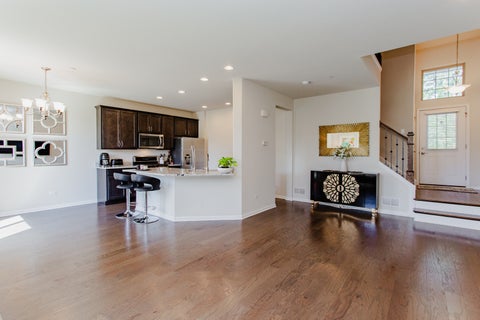 Tiny photo for 246 Belmont Drive, Lincolnshire, IL 60069 (MLS # 12754783)