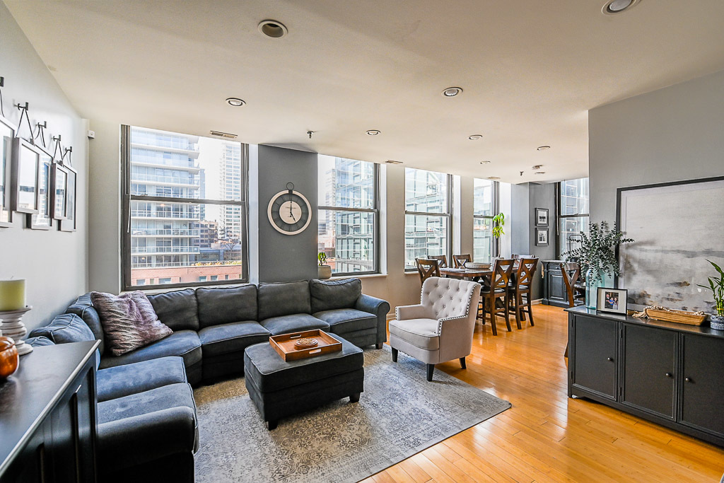 780 S Federal Street 704