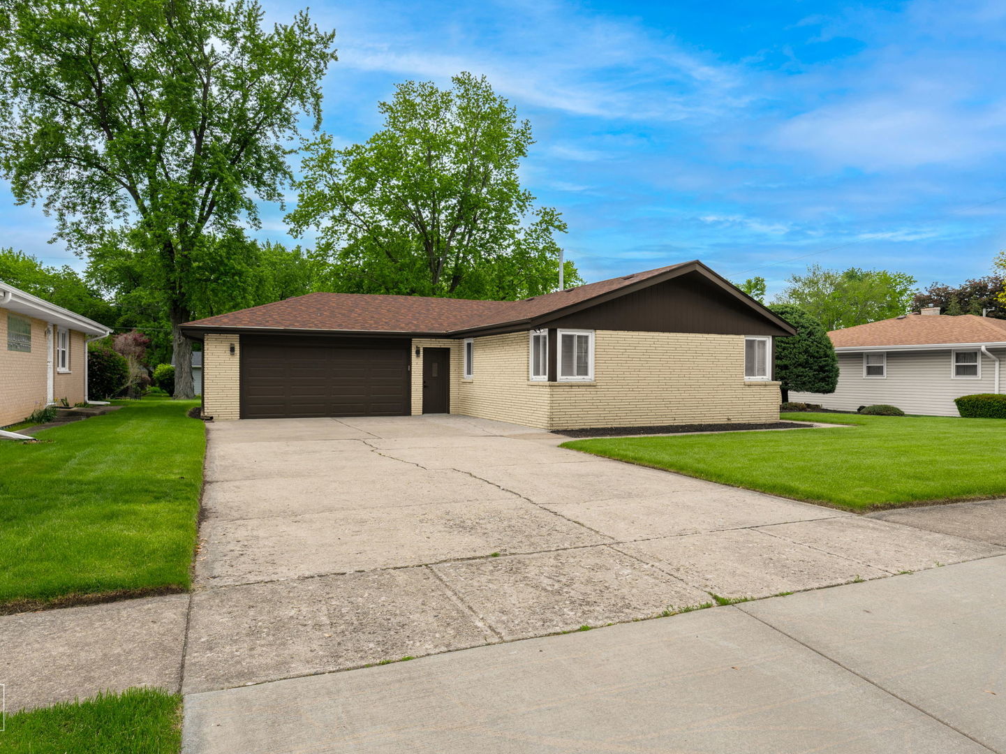 1011 Maitland Drive
