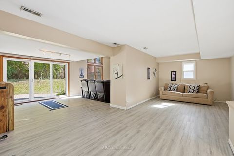 Tiny photo for 1078 Rain Tree Drive, Bolingbrook, IL 60440 (MLS # 12510595)