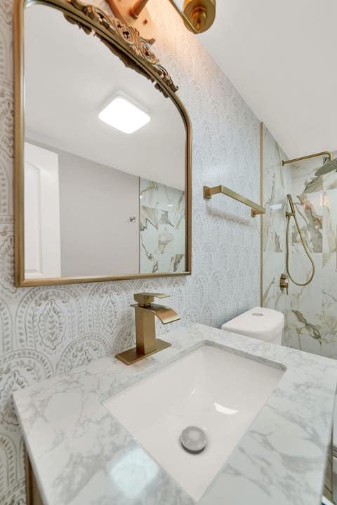 Tiny photo for 5626 N Miltimore Avenue, Chicago, IL 60646 (MLS # 12725570)