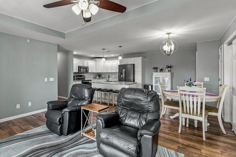 Tiny photo for 220 E Franklin Street #204, Eldridge, IA 52748 (MLS # 12712437)