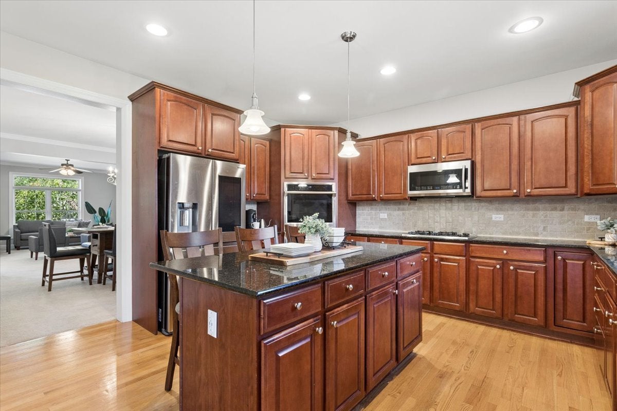 25821 Pastoral Drive