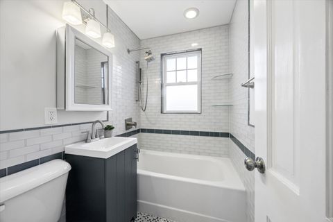 Tiny photo for 625 9th Avenue, La Grange, IL 60525 (MLS # 12591058)