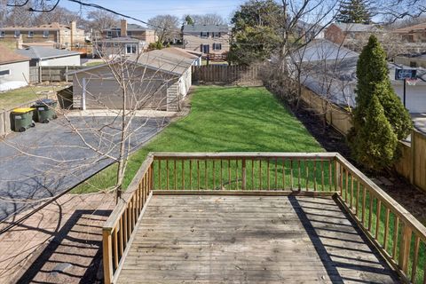 Tiny photo for 625 9th Avenue, La Grange, IL 60525 (MLS # 12591058)