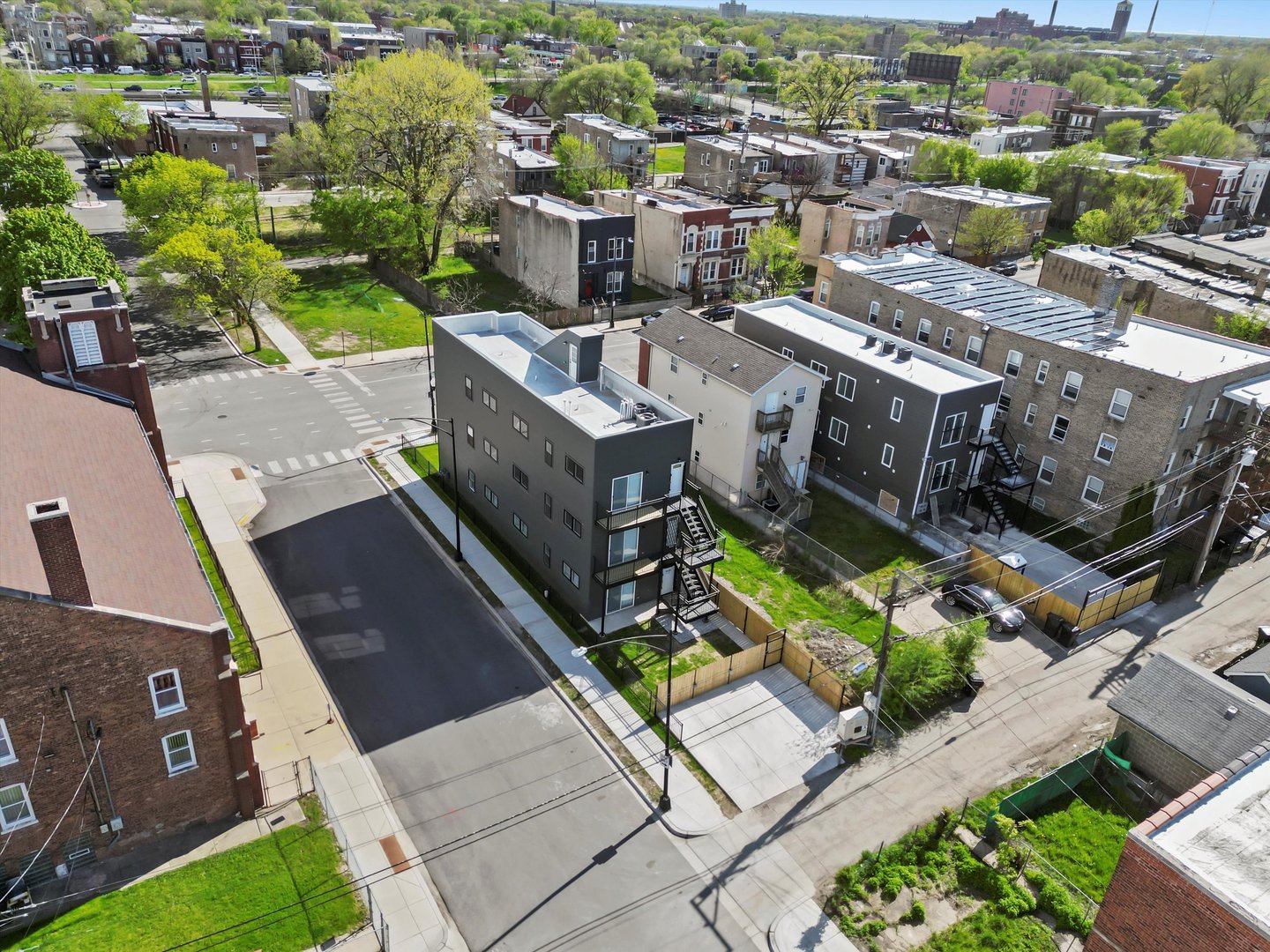 2700 W Jackson Boulevard