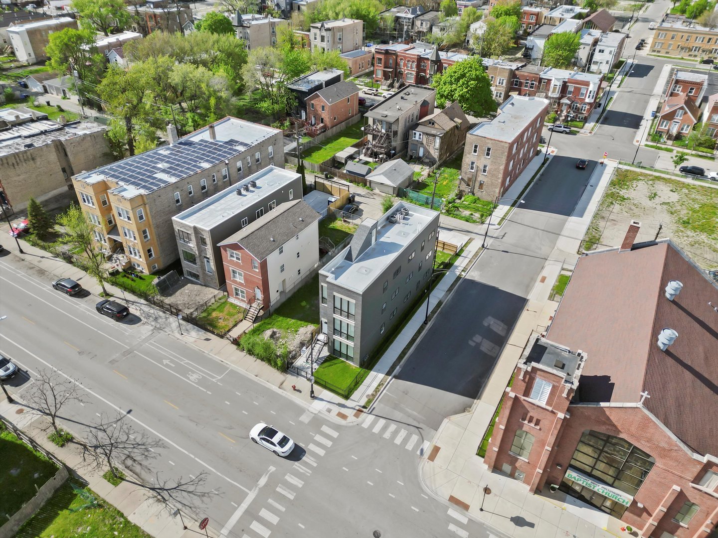 2700 W Jackson Boulevard