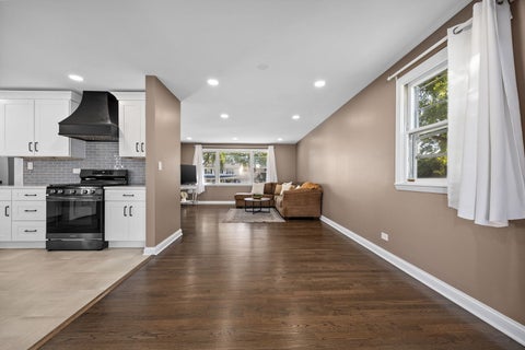 Tiny photo for 1138 Timber Lane, Darien, IL 60561 (MLS # 12769972)