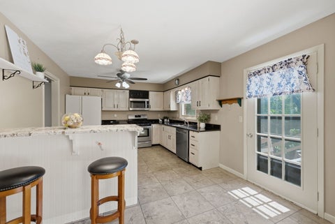 Tiny photo for 4 Timberlane Drive, Geneseo, IL 61254 (MLS # 12747201)