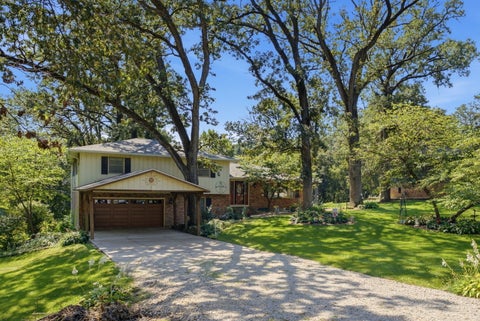 Tiny photo for 4 Timberlane Drive, Geneseo, IL 61254 (MLS # 12747201)