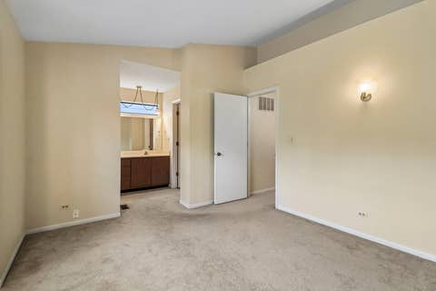 Tiny photo for 29 Sumac Lane, Schaumburg, IL 60193 (MLS # 12668802)