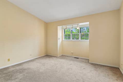 Tiny photo for 29 Sumac Lane, Schaumburg, IL 60193 (MLS # 12668802)