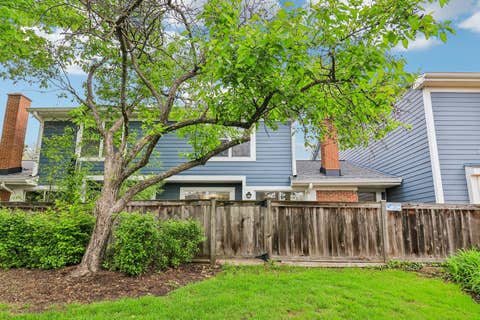 Tiny photo for 29 Sumac Lane, Schaumburg, IL 60193 (MLS # 12668802)