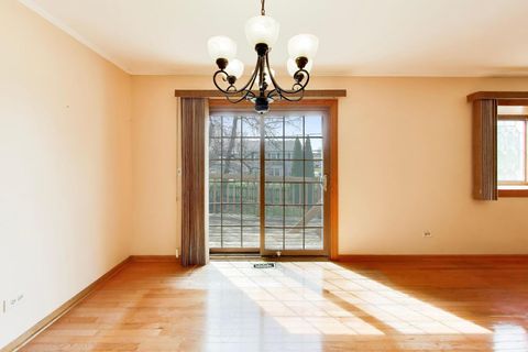 Tiny photo for 1101 Hunter Street, Lombard, IL 60148 (MLS # 12617860)