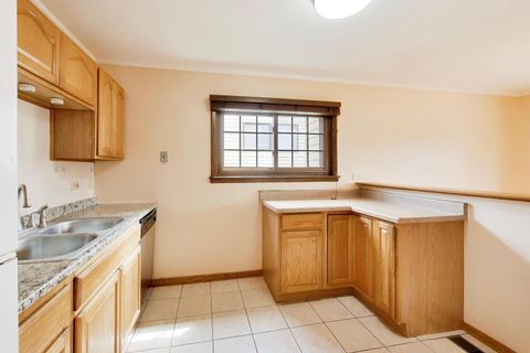 Tiny photo for 1101 Hunter Street, Lombard, IL 60148 (MLS # 12617860)