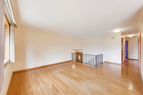 Tiny photo for 1101 Hunter Street, Lombard, IL 60148 (MLS # 12617860)