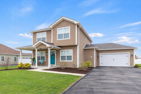 Tiny photo for 25224 W Town Center Circle, Channahon, IL 60410 (MLS # 12615047)