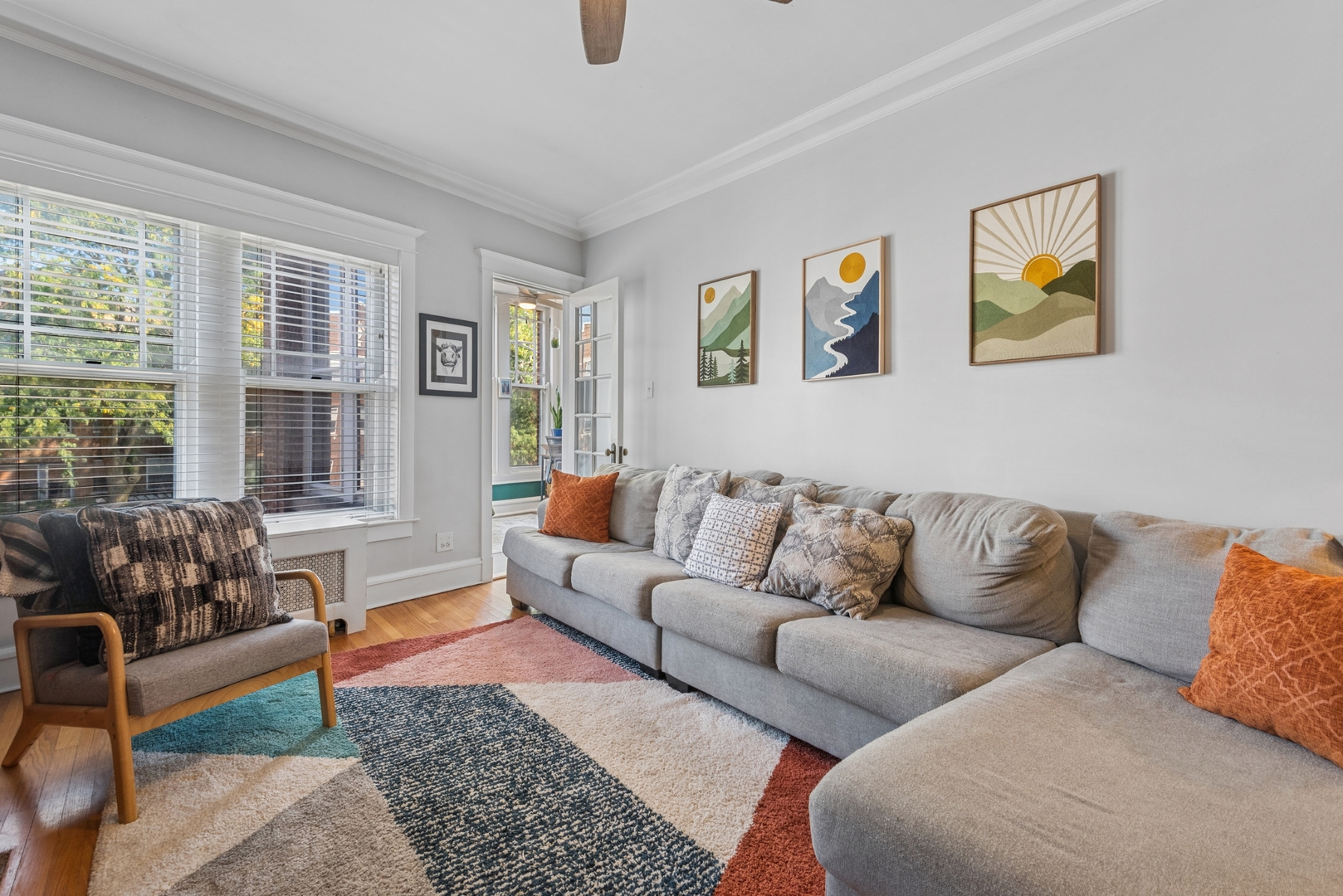 7658 N Sheridan Road 2