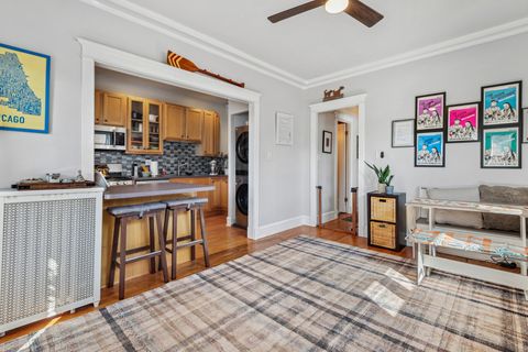 Tiny photo for 7658 N Sheridan Road #2, Chicago, IL 60626 (MLS # 12500792)