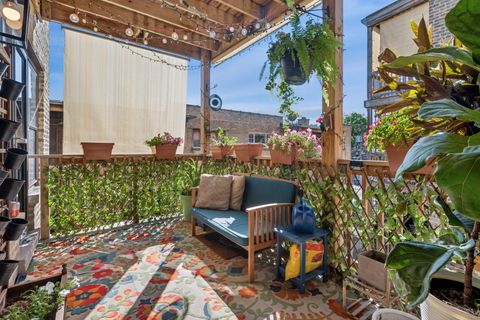 Tiny photo for 7658 N Sheridan Road #2, Chicago, IL 60626 (MLS # 12500792)