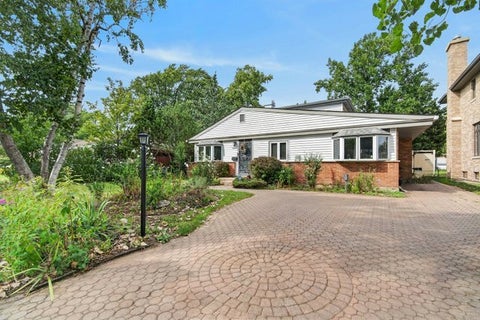 Tiny photo for 7106 Beckwith Road, Morton Grove, IL 60053 (MLS # 12787521)