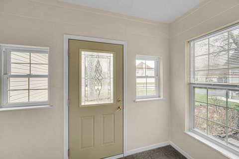 Tiny photo for 176 Sandalwood Lane, Bolingbrook, IL 60440 (MLS # 12613434)