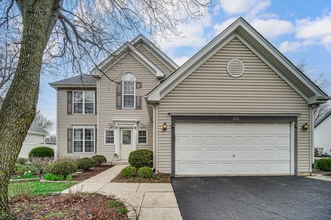 Photo of 176 Sandalwood Lane, Bolingbrook, IL 60440 (MLS # 12613434)