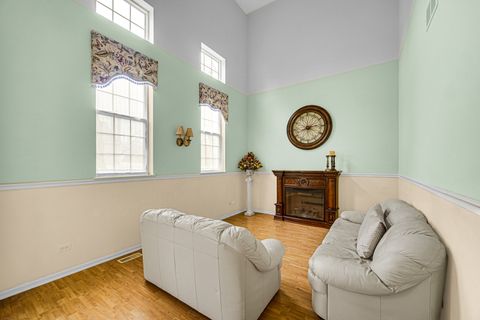 Tiny photo for 176 Sandalwood Lane, Bolingbrook, IL 60440 (MLS # 12613434)