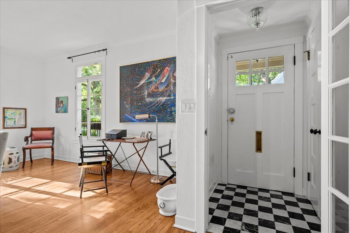383 Washington Road