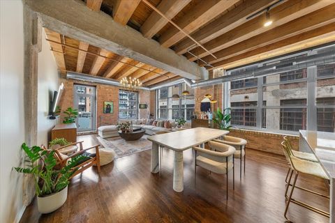 Tiny photo for 333 S Desplaines Street #301, Chicago, IL 60661 (MLS # 12491216)