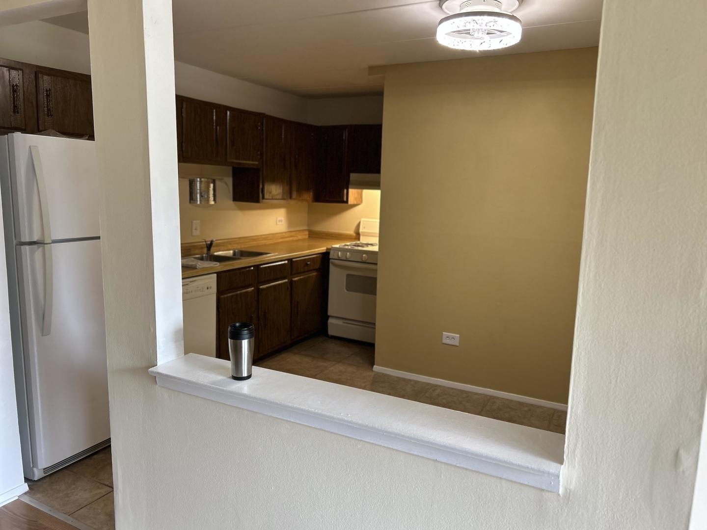 5321 Waterbury Drive 502