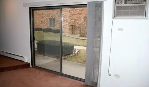 Tiny photo for 5321 Waterbury Drive #502, Crestwood, IL 60418 (MLS # 12595004)