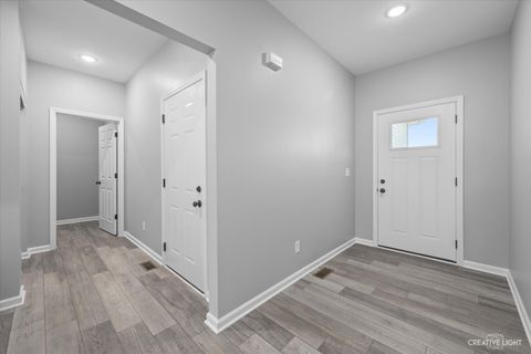 Tiny photo for 151 Quinlan Avenue, DeKalb, IL 60115 (MLS # 12423317)