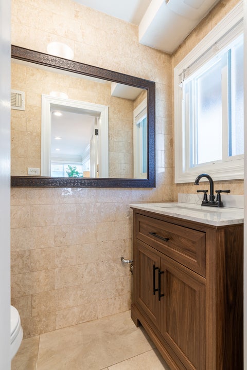 Tiny photo for 428 W Wellington Avenue #B, Chicago, IL 60657 (MLS # 12795644)