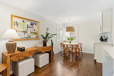 Tiny photo for 428 W Wellington Avenue #B, Chicago, IL 60657 (MLS # 12795644)