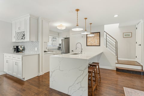 Tiny photo for 428 W Wellington Avenue #B, Chicago, IL 60657 (MLS # 12795644)