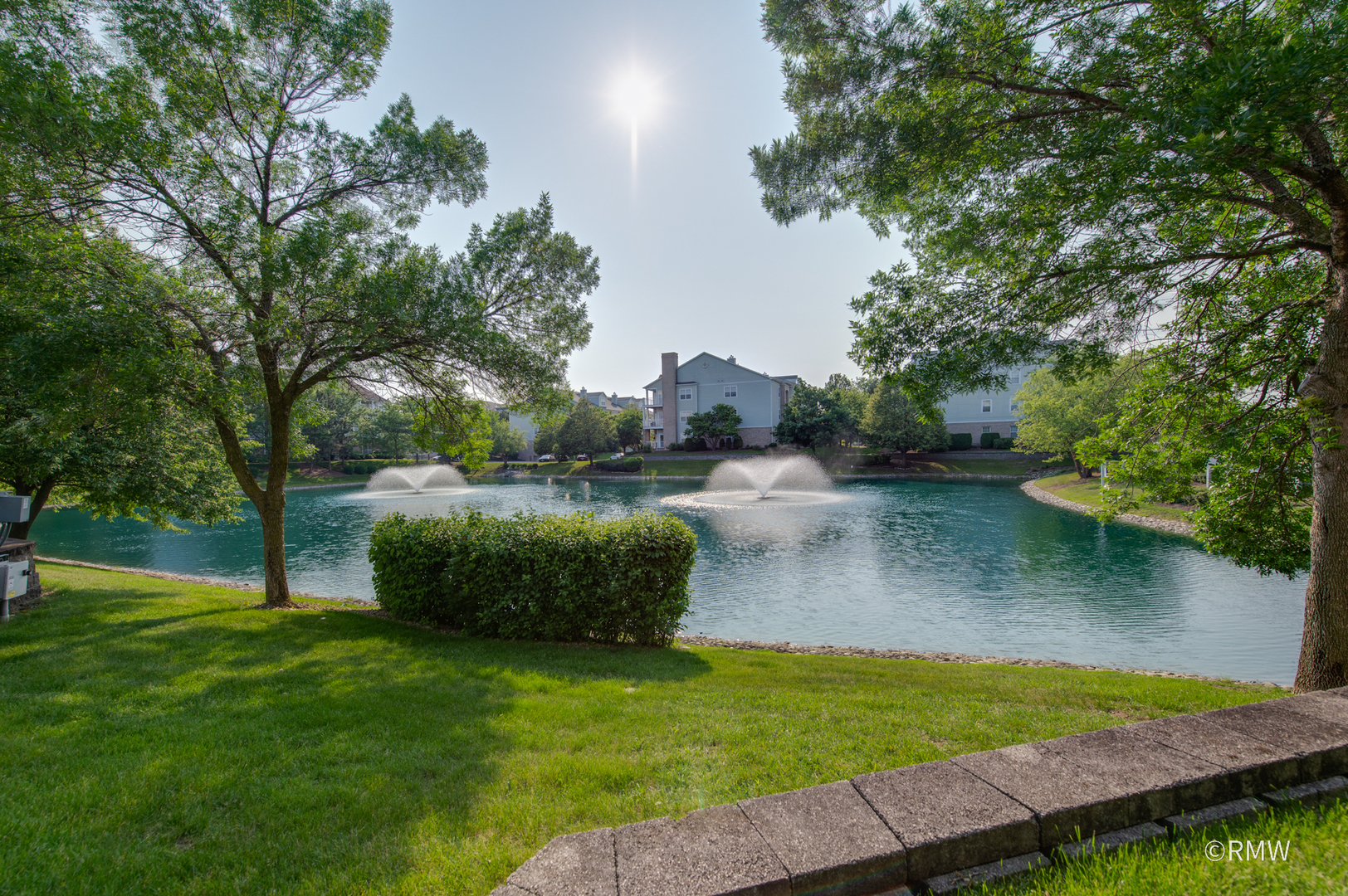 1259 W Lake Street 304