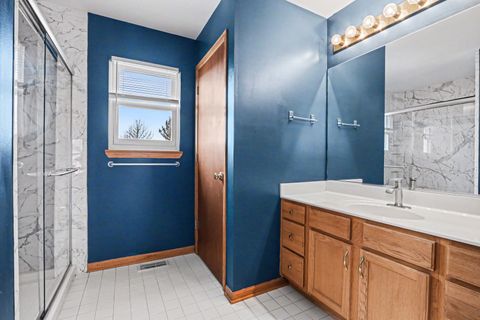 Tiny photo for 2113 Colonial Street, Aurora, IL 60503 (MLS # 12570395)